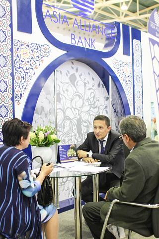 BANK EXPO 2013